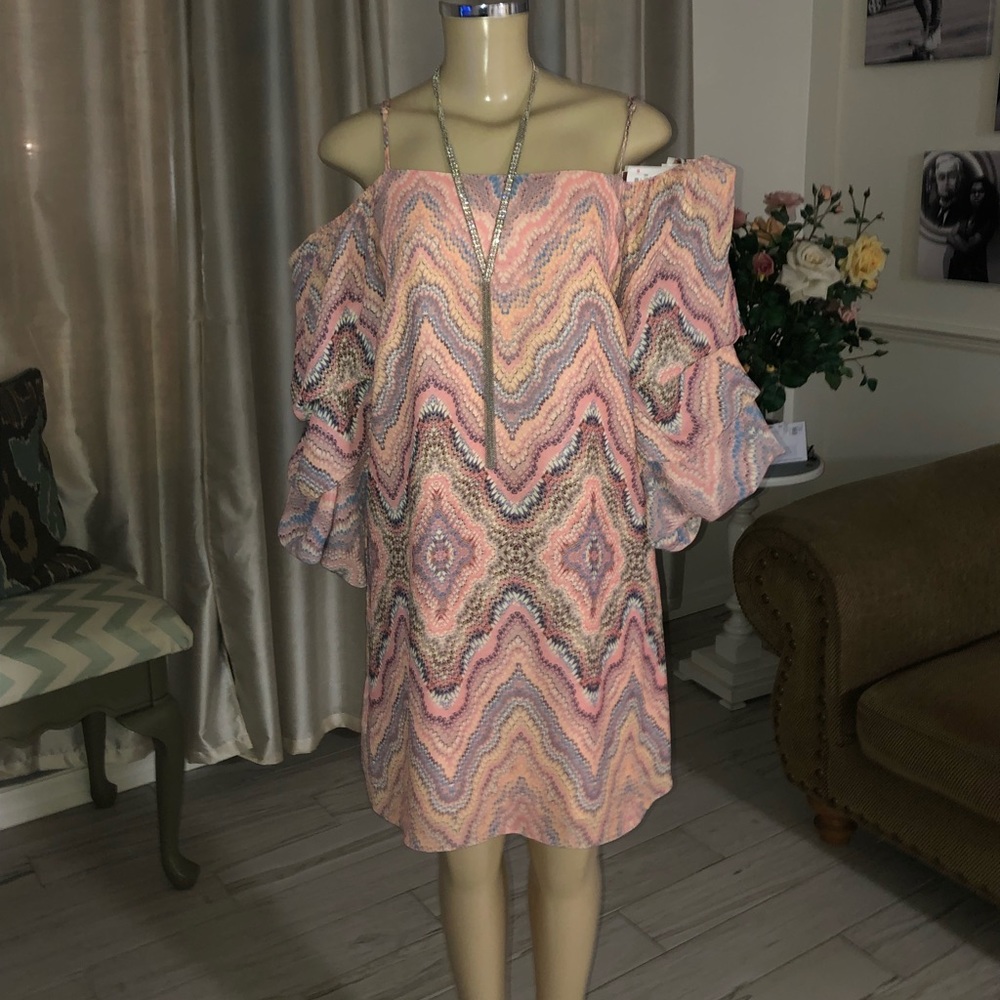 Beautiful Gianni Bini mini dress